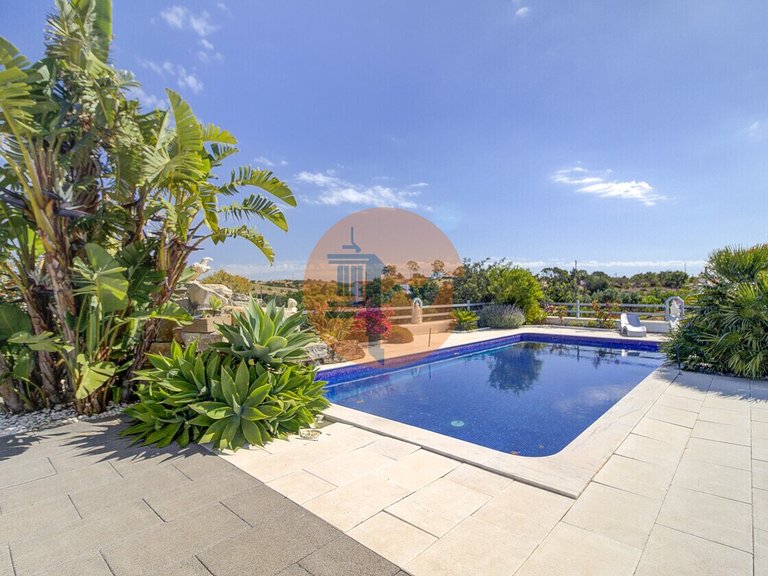 Villa for Sale in Vila Nova De Cacela, Vila Real De Santo António, Portugal 10