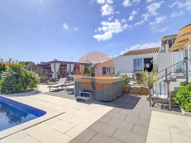 Villa for Sale in Vila Nova De Cacela, Vila Real De Santo António, Portugal 11