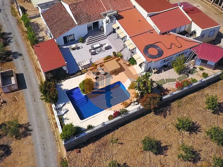 Villa for Sale in Vila Nova De Cacela, Vila Real De Santo António, Portugal 3