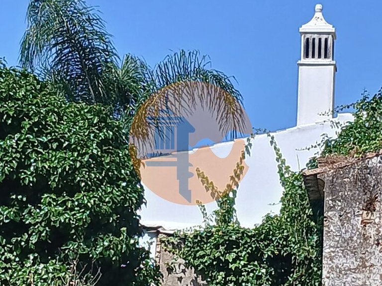 Villa for Sale in Moncarapacho, Olhão, Portugal 8