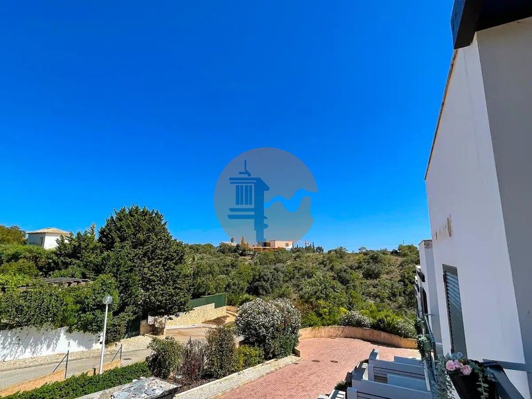 Villa for Sale in Albufeira E Olhos De Água, Albufeira, Portugal 20