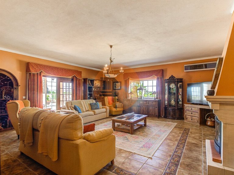 Villa for Sale in Castro Marim, Castro Marim, Portugal 7