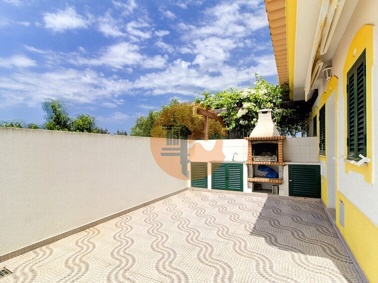 Villa for Sale in Vila Nova De Cacela, Vila Real De Santo António, Portugal 4