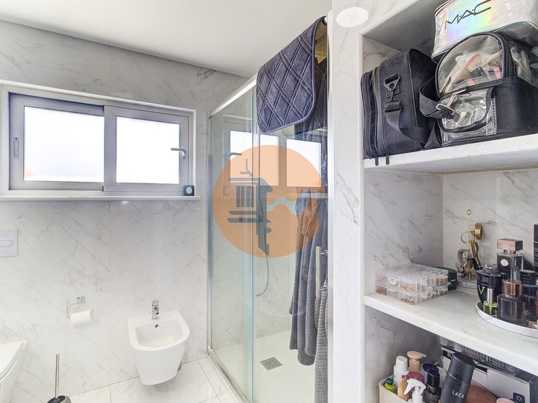 Apartment for Sale in Vila Real De Santo António, Vila Real De Santo António, Portugal 13