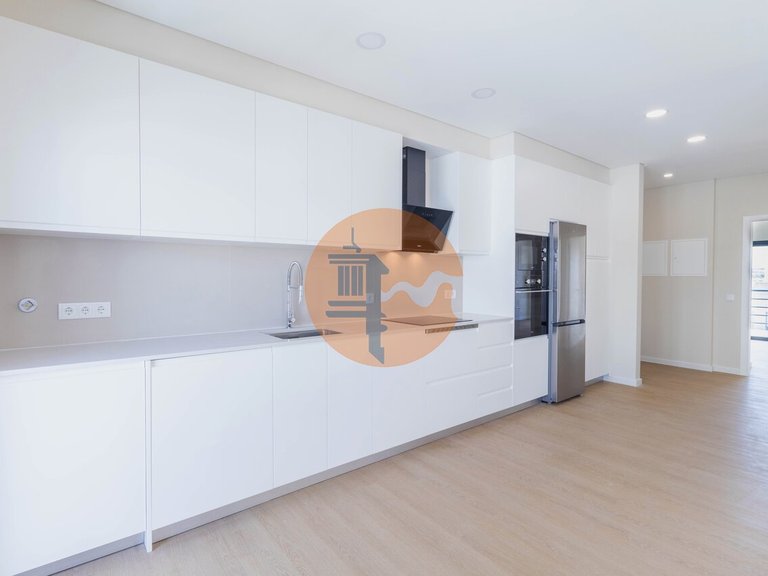 Apartment for Sale in Moncarapacho, Olhão, Portugal 10