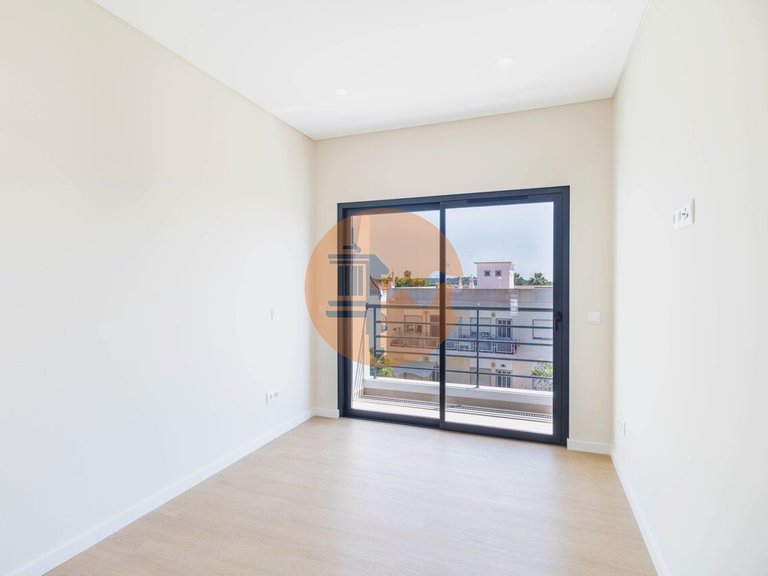 Apartment for Sale in Moncarapacho, Olhão, Portugal 25