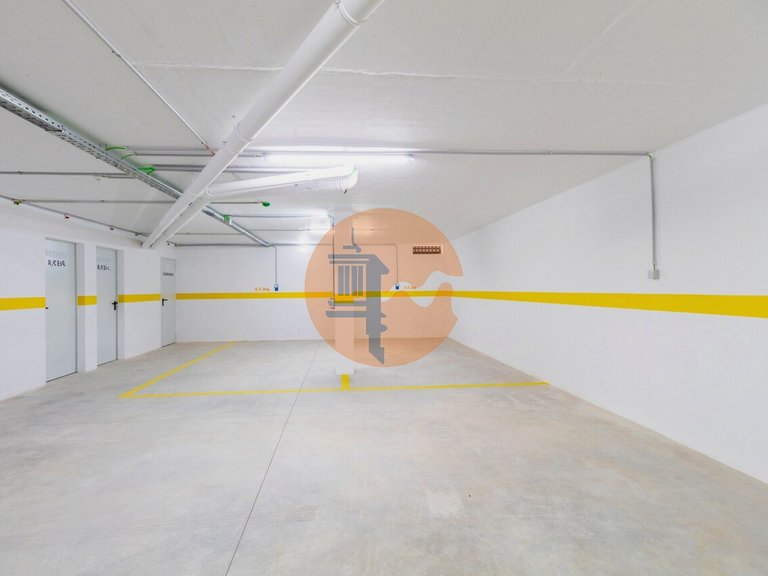 Apartment for Sale in Moncarapacho, Olhão, Portugal 3