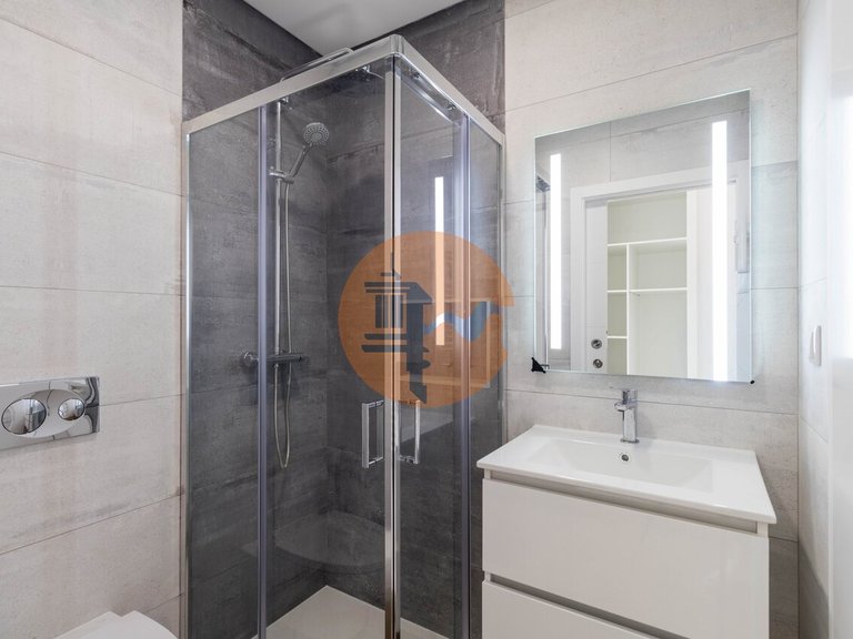 Apartment for Sale in Moncarapacho, Olhão, Portugal 31