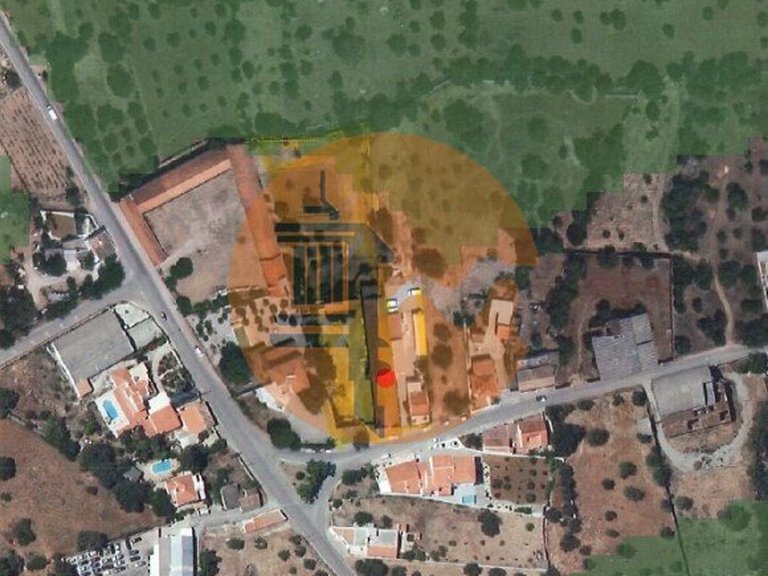 Commercial for Sale in São Brás De Alportel, São Brás De Alportel, Portugal 1