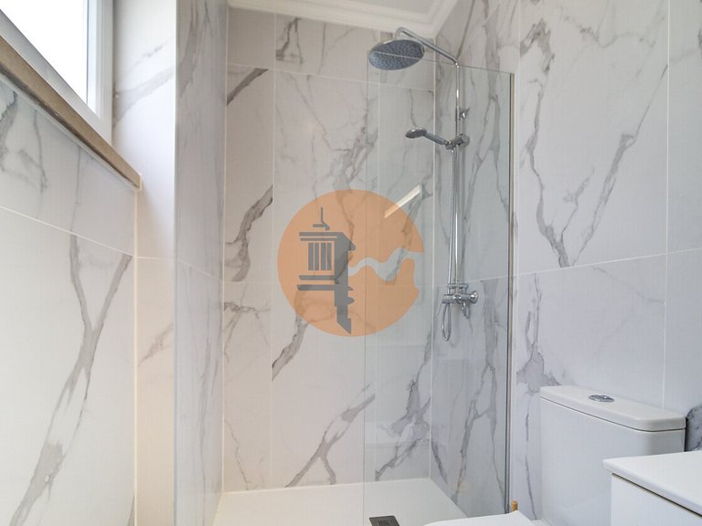 Apartment for Sale in Vila Real De Santo António, Vila Real De Santo António, Portugal 16