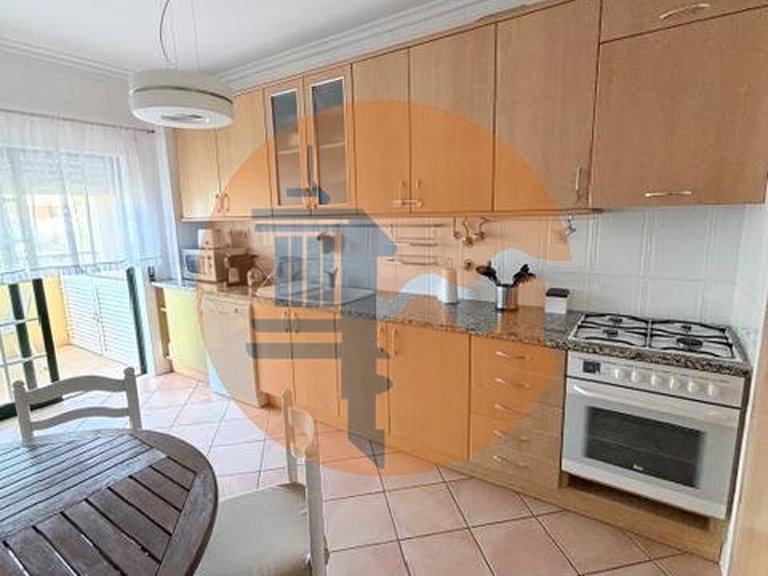 Apartment for Rent in União Das Freguesias De Faro (sé E São Pedro), Algarve, Portugal 7