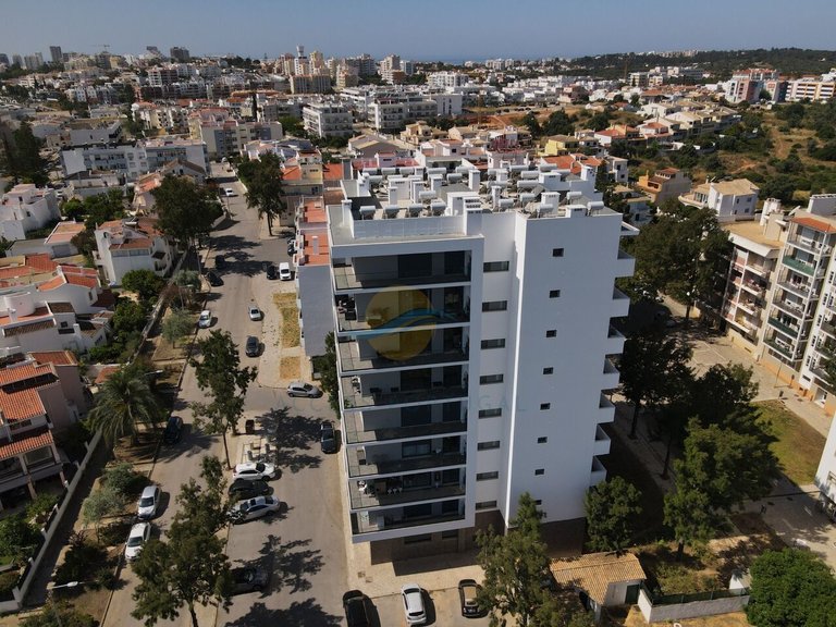 Apartment for Sale in Portimão, Portimão, Portugal 2