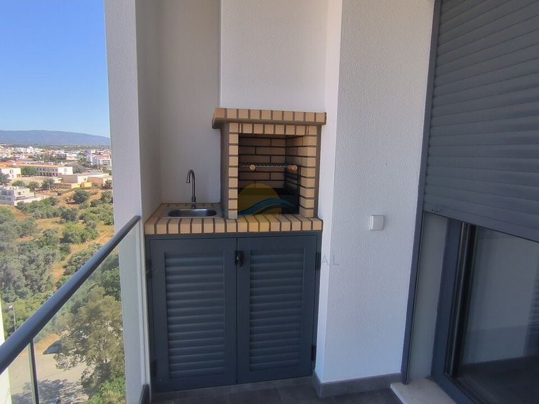 Apartment for Sale in Portimão, Portimão, Portugal 9