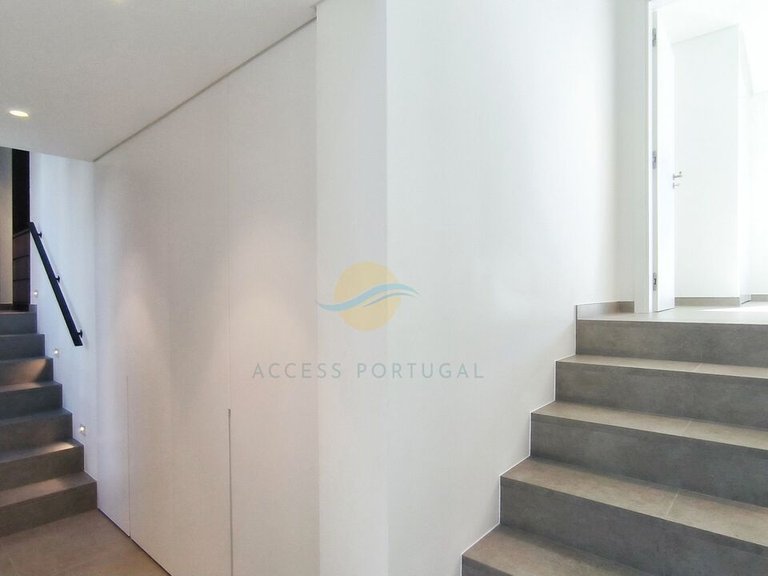 Villa for Sale in União Das Freguesias De Lagoa E Carvoeiro, Lagoa (algarve), Portugal 27