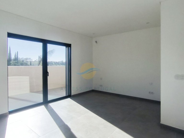 Villa for Sale in União Das Freguesias De Lagoa E Carvoeiro, Lagoa (algarve), Portugal 28
