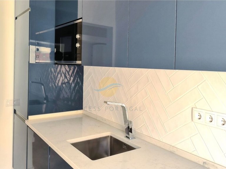 Villa for Sale in Portimão, Portimão, Portugal 4