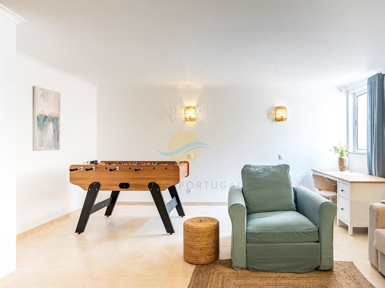 Villa for Sale in União Das Freguesias De Lagoa E Carvoeiro, Lagoa (algarve), Portugal 21