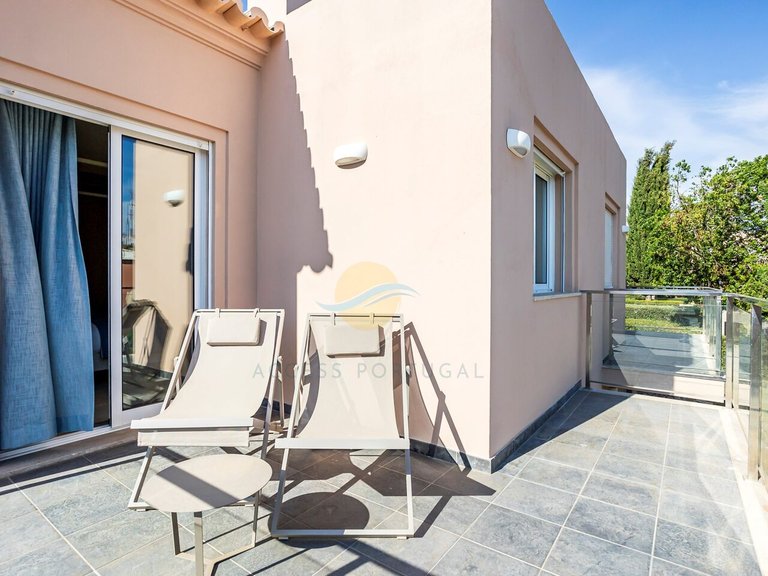 Villa for Sale in União Das Freguesias De Lagoa E Carvoeiro, Lagoa (algarve), Portugal 30