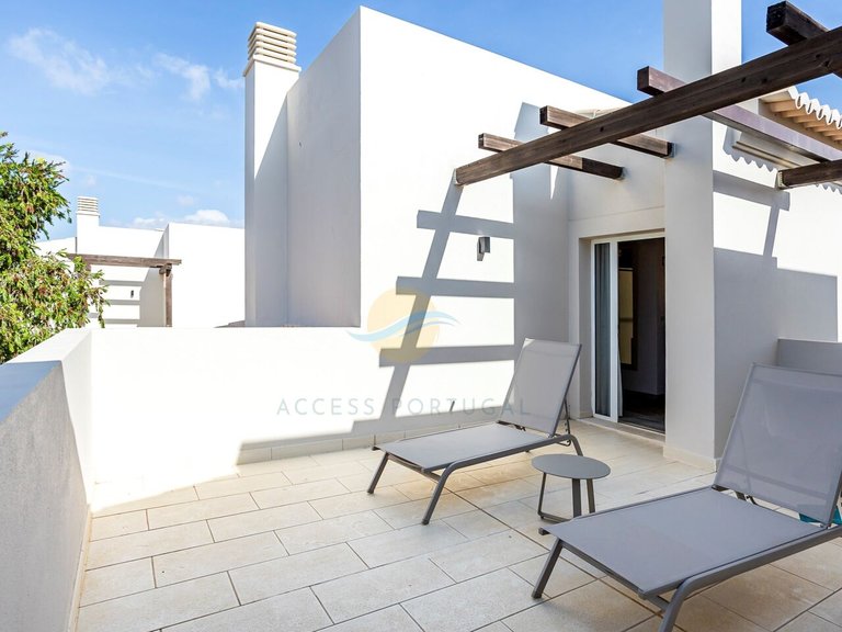 Villa for Sale in União Das Freguesias De Lagoa E Carvoeiro, Lagoa (algarve), Portugal 24