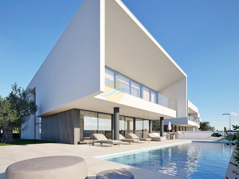 Villa for Sale in São Gonçalo De Lagos, Lagos, Portugal 2