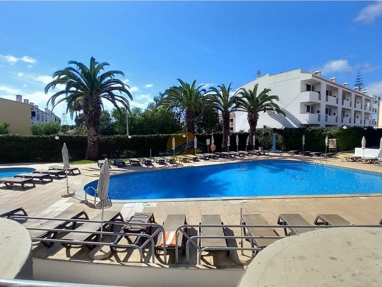 Apartment for Sale in Albufeira E Olhos De Água, Albufeira, Portugal 2