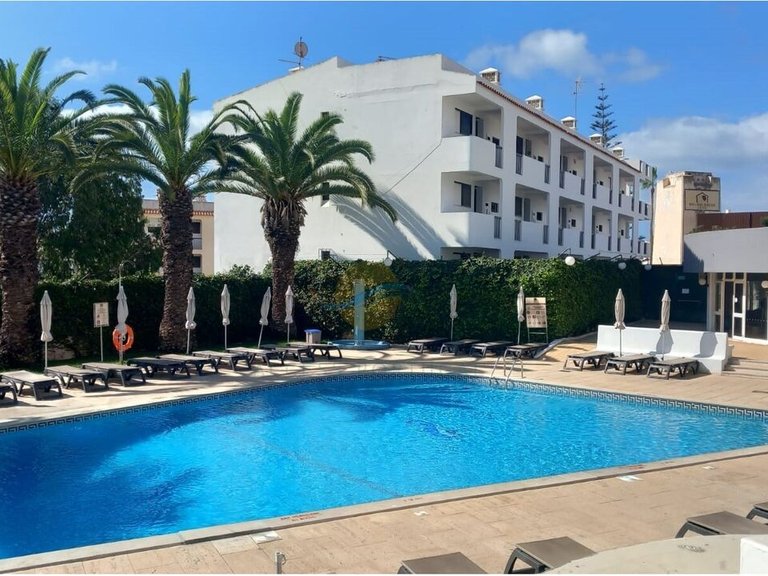 Apartment for Sale in Albufeira E Olhos De Água, Albufeira, Portugal 1