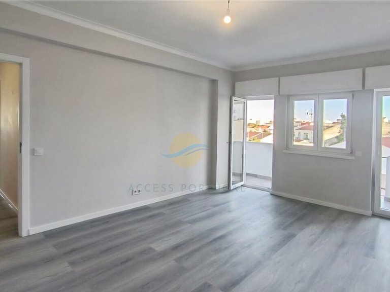 Apartment for Sale in Portimão, Portimão, Portugal 9