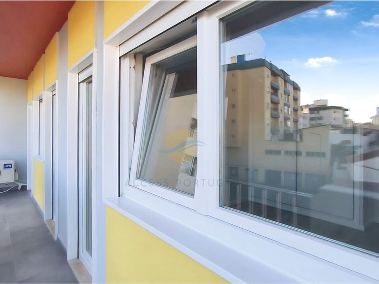 Apartment for Sale in Portimão, Portimão, Portugal 15