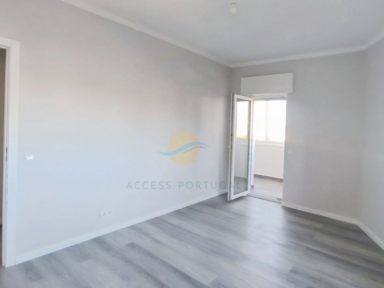 Apartment for Sale in Portimão, Portimão, Portugal 19