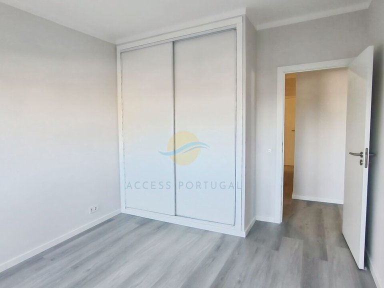 Apartment for Sale in Portimão, Portimão, Portugal 20