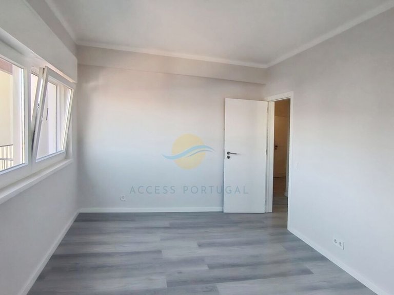 Apartment for Sale in Portimão, Portimão, Portugal 30