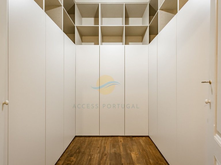 Villa for Sale in Portimão, Portimão, Portugal 50