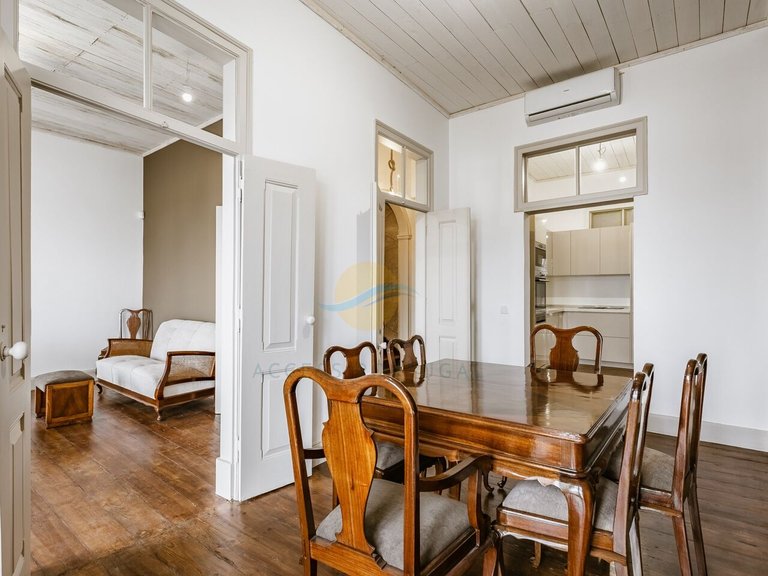 Villa for Sale in Portimão, Portimão, Portugal 17