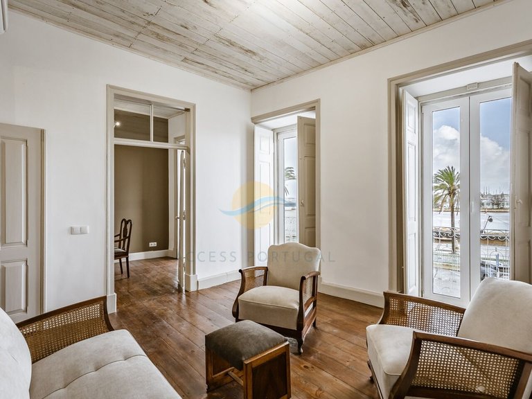 Villa for Sale in Portimão, Portimão, Portugal 19