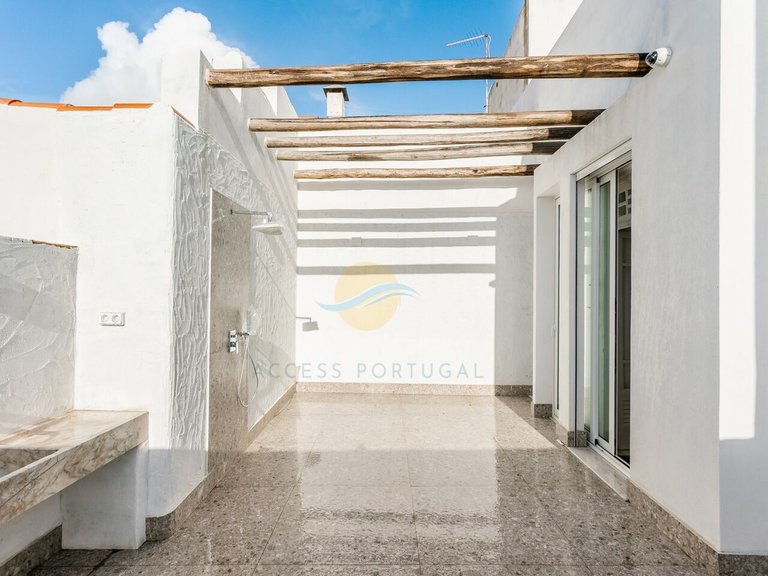 Villa for Sale in Portimão, Portimão, Portugal 33
