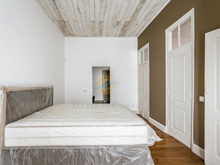 Villa for Sale in Portimão, Portimão, Portugal 22