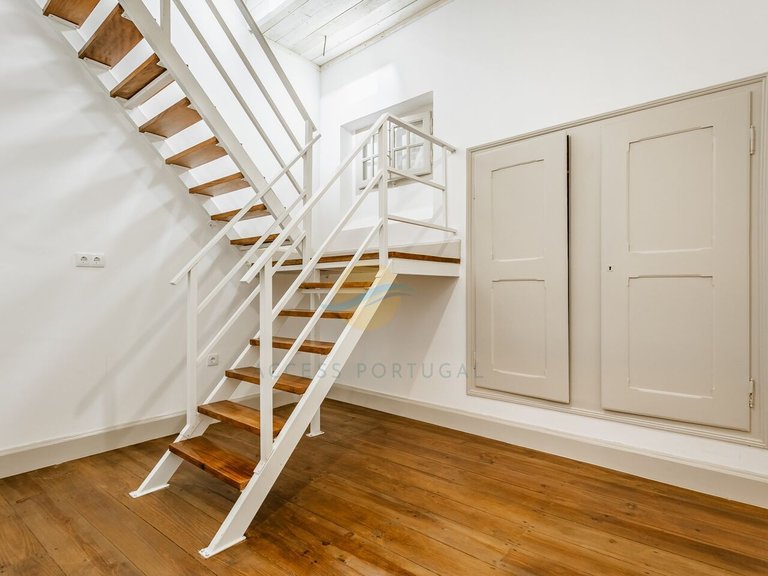 Villa for Sale in Portimão, Portimão, Portugal 36