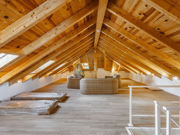 Villa for Sale in Portimão, Portimão, Portugal 37