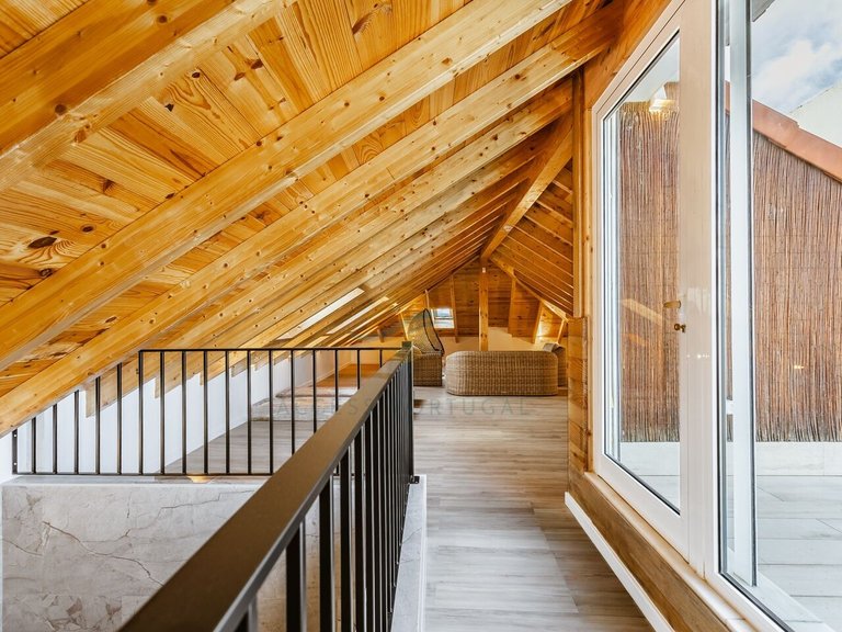 Villa for Sale in Portimão, Portimão, Portugal 38