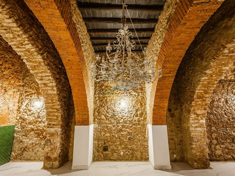 Villa for Sale in Portimão, Portimão, Portugal 7