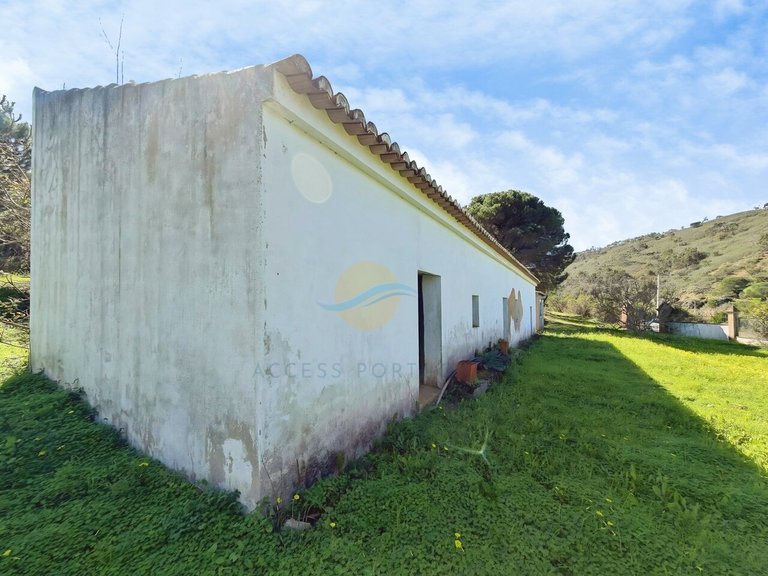 Villa for Sale in Silves, Silves, Portugal 5