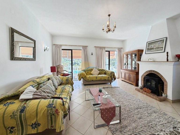 Villa for Sale in São Bartolomeu De Messines, Silves, Portugal 22