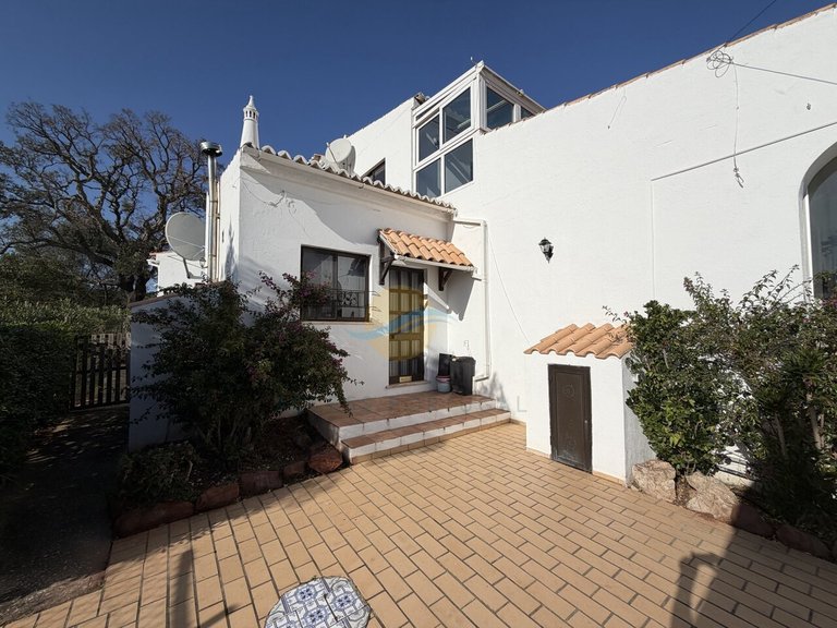 Villa for Sale in São Bartolomeu De Messines, Silves, Portugal 15