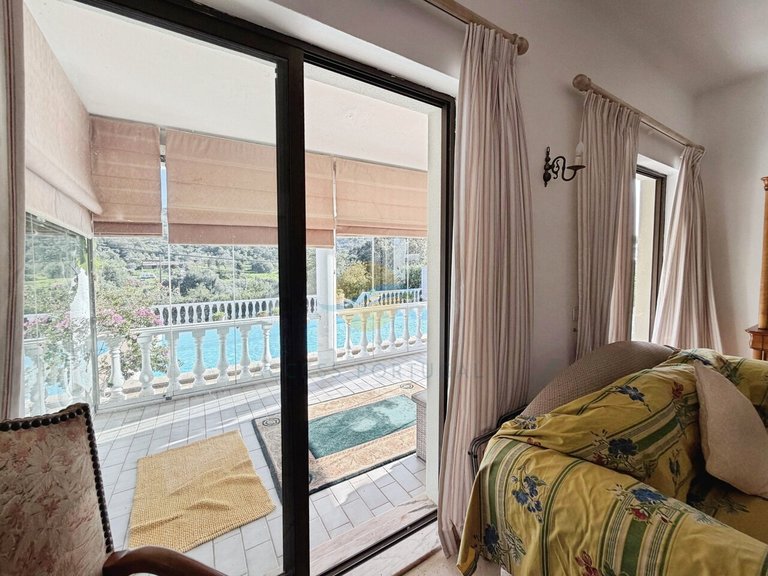 Villa for Sale in São Bartolomeu De Messines, Silves, Portugal 23