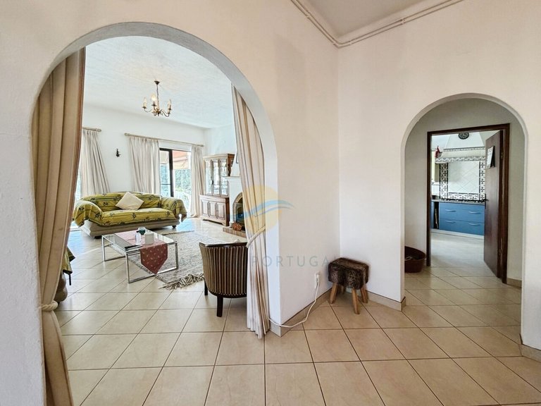 Villa for Sale in São Bartolomeu De Messines, Silves, Portugal 28