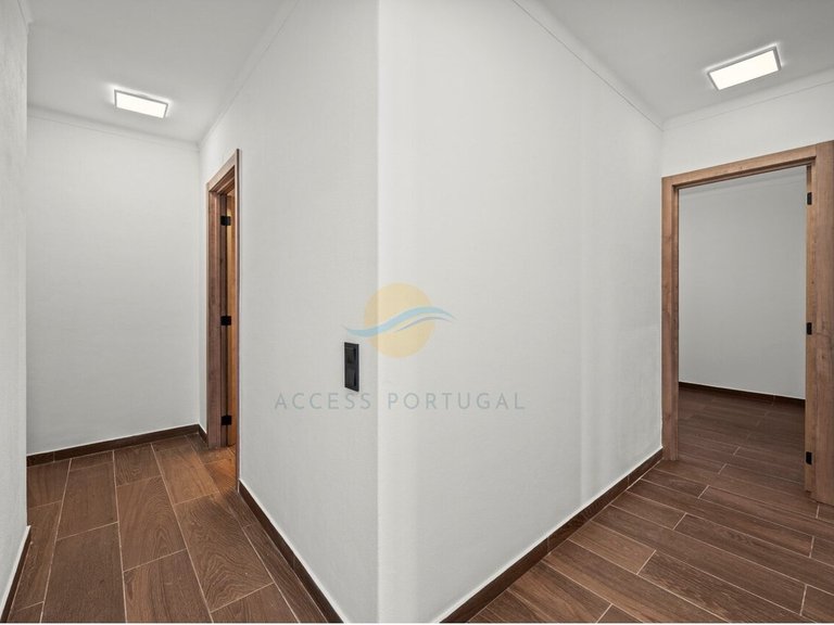 Apartment for Sale in Portimão, Portimão, Portugal 17