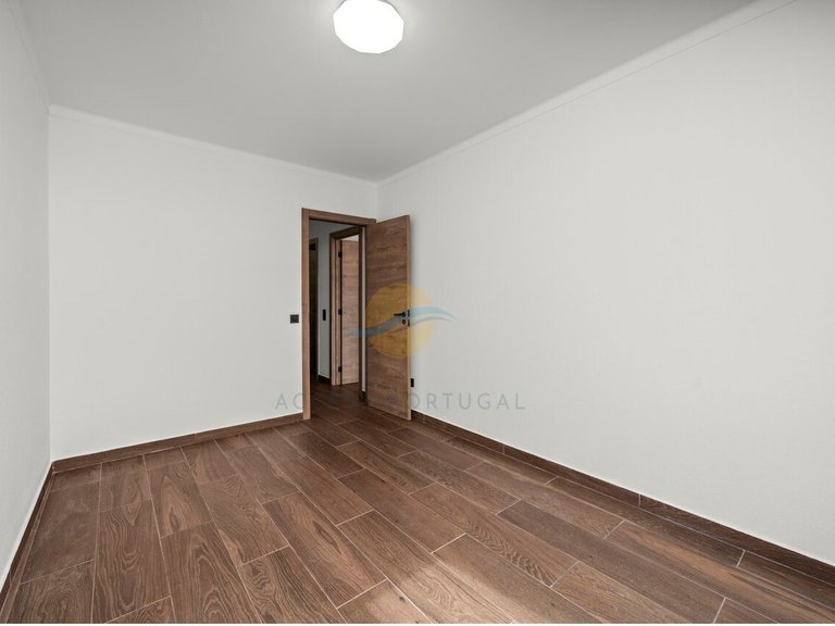 Apartment for Sale in Portimão, Portimão, Portugal 27