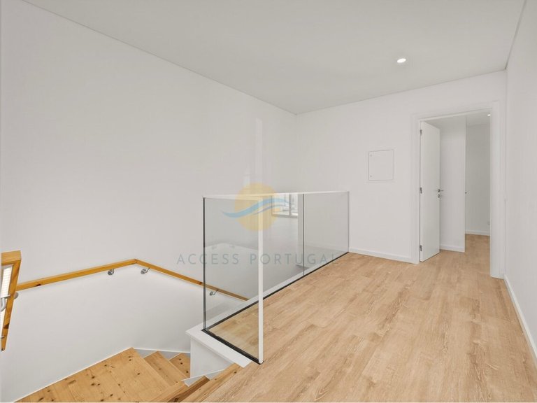 Villa for Sale in Alvor, Portimão, Portugal 25