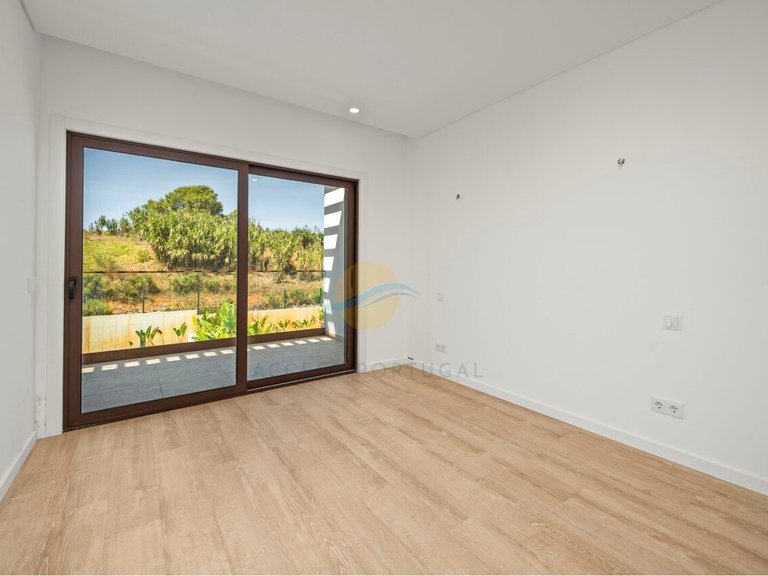 Villa for Sale in Alvor, Portimão, Portugal 35