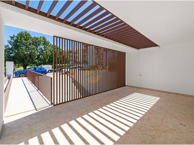 Villa for Sale in Alvor, Portimão, Portugal 6